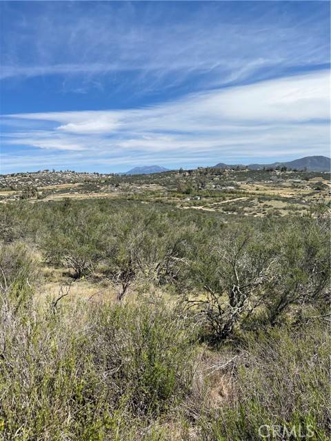 Hemet, CA 92544,56 Madera