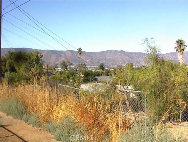 Lake Elsinore, CA 92530,0 E Hill Street