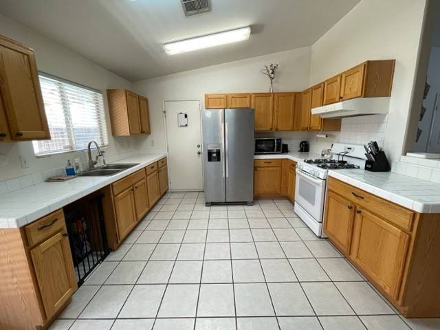 Blythe, CA 92225,830 Cypress Lane