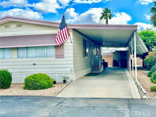 Hemet, CA 92543,1525 W Oakland #22