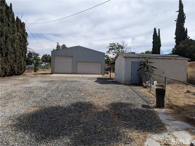 Nuevo/lakeview, CA 92567,30097 Apricot