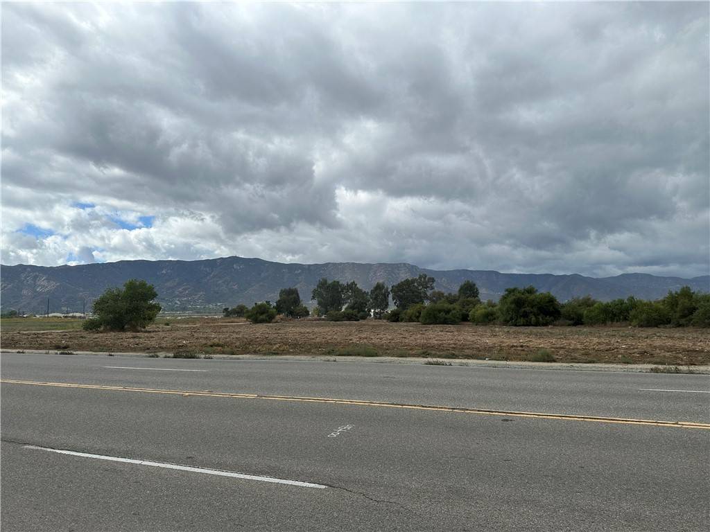 Wildomar, CA 92595,33200 Mission Trail