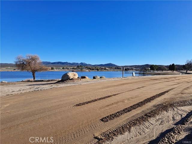 Aguanga, CA 92536,369 Lake Shore