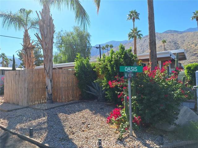 Palm Springs, CA 92264,180 Oasis