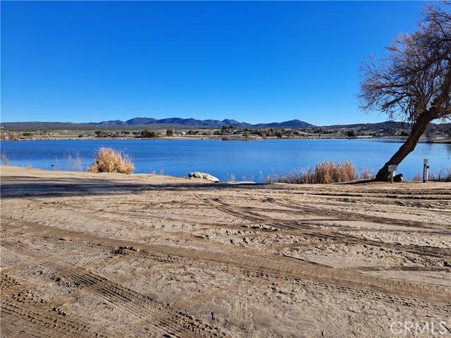 Aguanga, CA 92536,368 Lakeshore