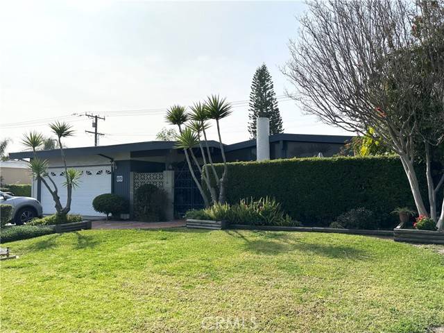 La Puente, CA 91744,815 Lidford Avenue