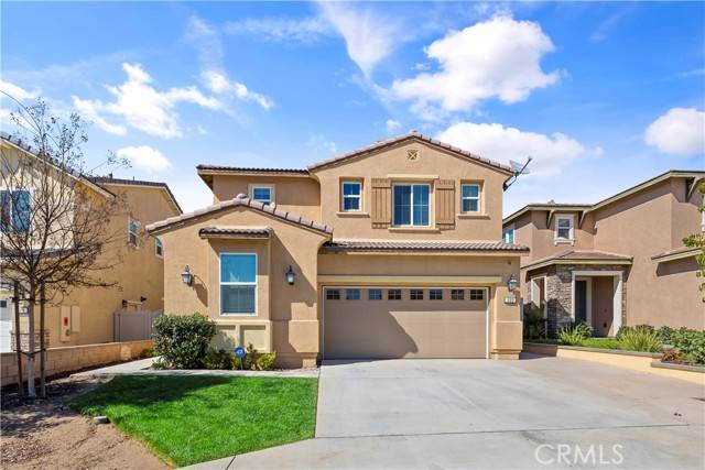 Fallbrook, CA 92028,322 Misaki Way