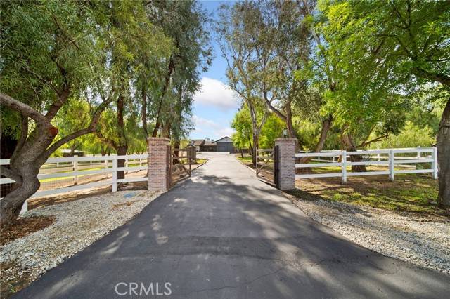 Wildomar, CA 92595,33142 Rudolph Lane