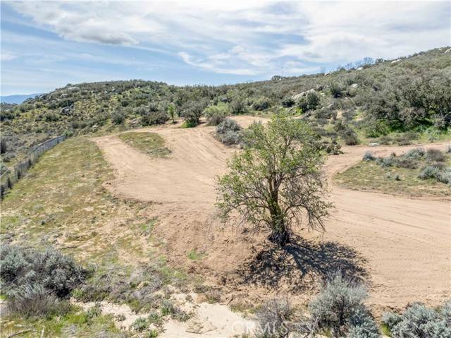 Aguanga, CA 92536,900 Sunnybrook