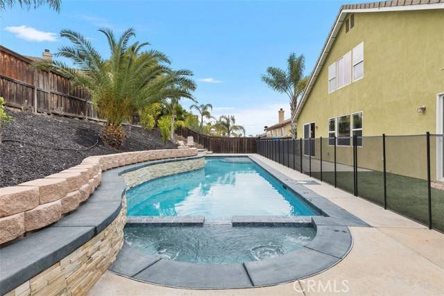 Murrieta, CA 92562,35972 Red Bluff Place