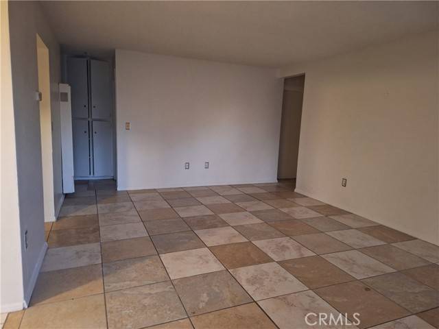 San Jacinto, CA 92583,315 S Mistletoe Avenue