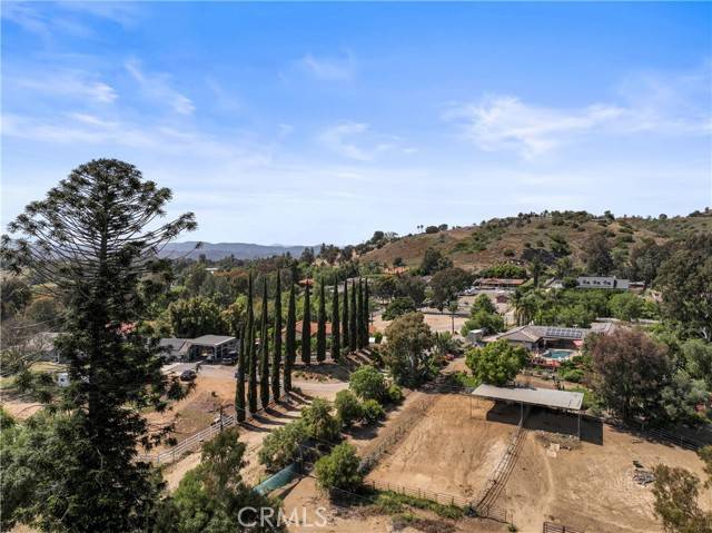 Fallbrook, CA 92028,3210 Live Oak Park Rd