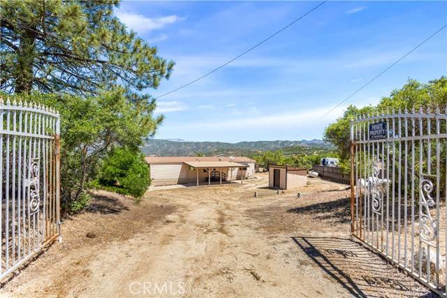 Anza, CA 92539,59420 Reynolds Way