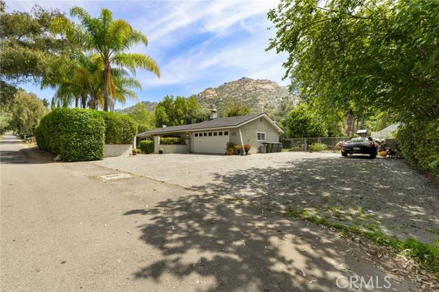 Escondido, CA 92026,2458 Fawn Creek Lane