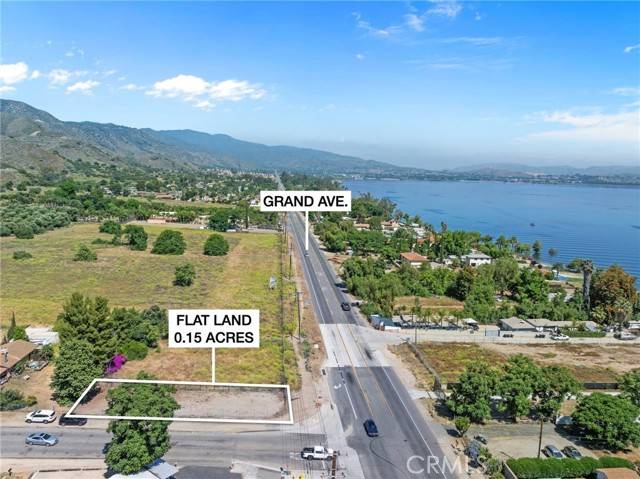 Lake Elsinore, CA 92530,33021 Adelfa