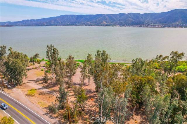 Lake Elsinore, CA 92530,0 Lakeshore