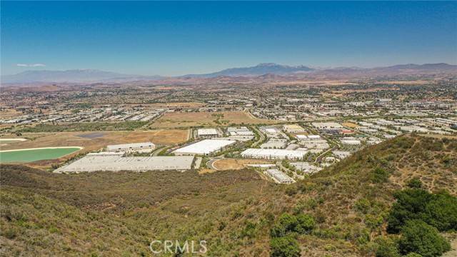 Temecula, CA 92590,888 Via Vueltas