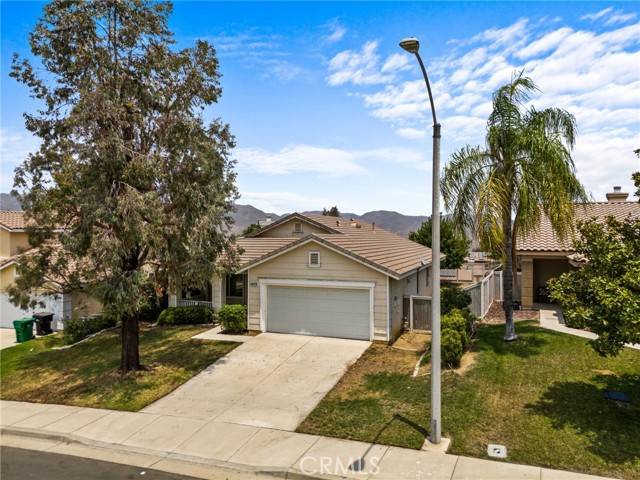 Corona, CA 92883,27450 Fallbrook Court