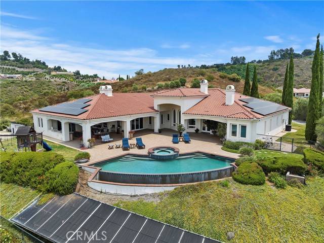 Temecula, CA 92590,25652 El Chaval Place