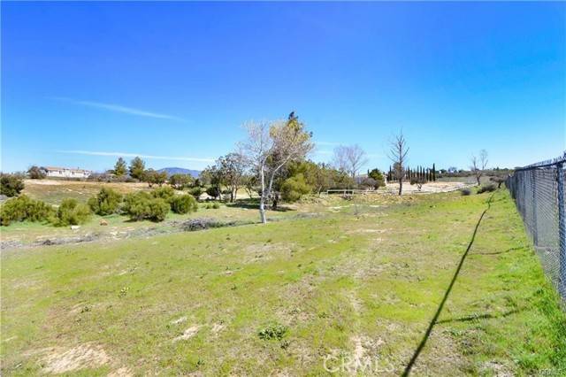 Anza, CA 92539,39905 Ivan Lane