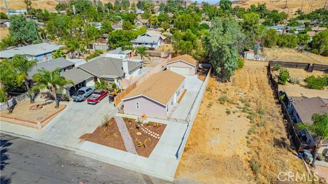 Lake Elsinore, CA 92530,414 Granite Street