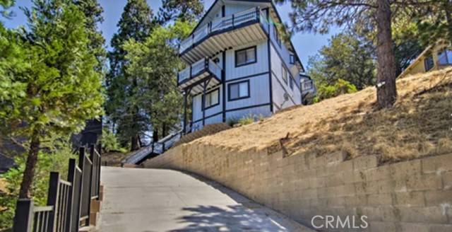 Crestline, CA 92325,805 Berne Drive