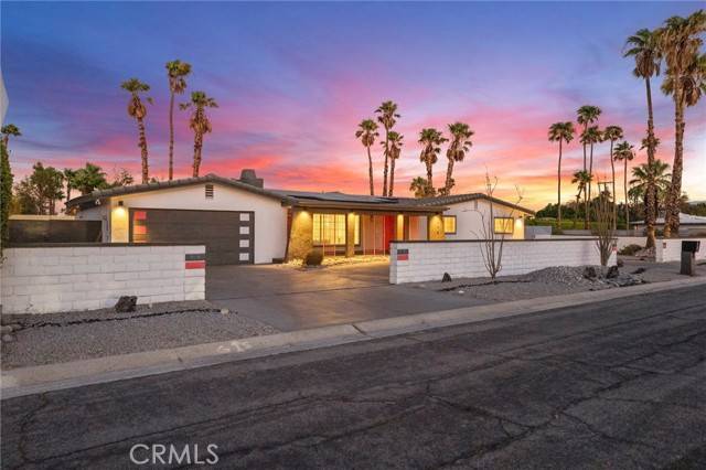 Palm Springs, CA 92262,2306 Acacia Rd E