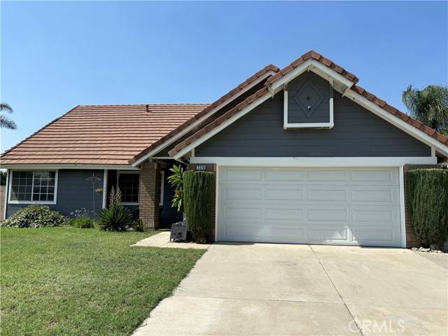 Fontana, CA 92336,7370 Boxwood Avenue