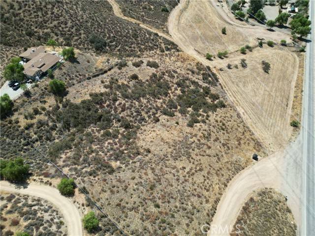 Agua Dulce, CA 91350,0 Sierra Highway