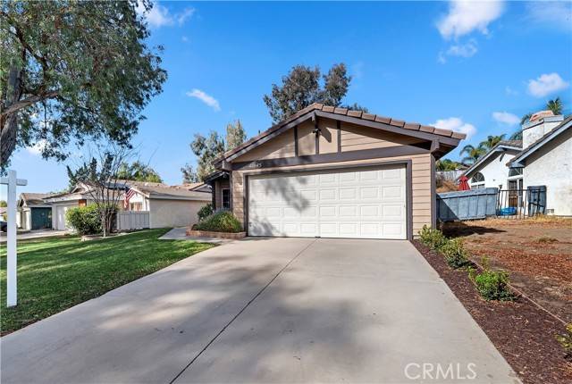 Temecula, CA 92591,41945 Kaffirboom Court