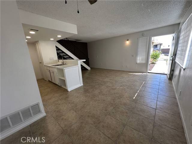 Highland, CA 92346,3466 Rainbow Lane