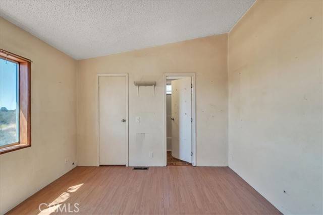 Anza, CA 92539,56695 Dickson Way