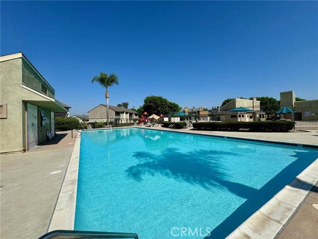 Anaheim, CA 92802,1351 W Cerritos Avenue #4