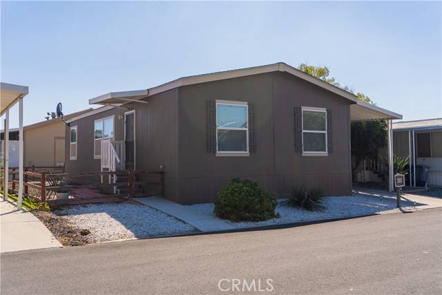 San Jacinto, CA 92583,21100 State #360