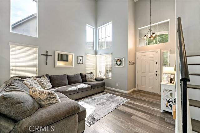 Murrieta, CA 92563,39802 De Vendome Court