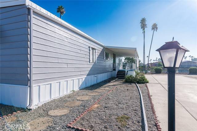 Hemet, CA 92545,5001 W Florida #79