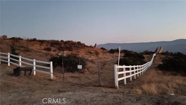 Aguanga, CA 92536,43821 Soaring Hawk