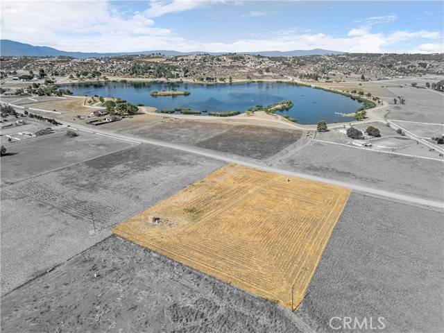 Aguanga, CA 92536,41620 Lakefront Dr