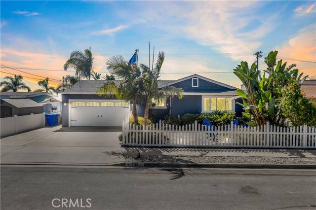 Imperial Beach, CA 91932,735 Iris Avenue