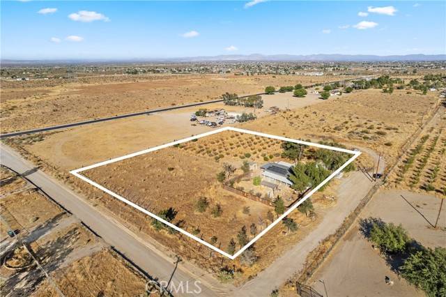 Phelan, CA 92371,11221 Valle Vista Road