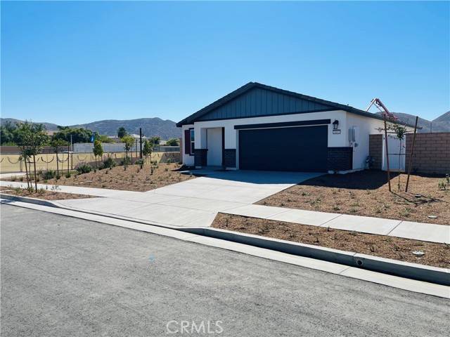 Hemet, CA 92545,5043 Belle Way