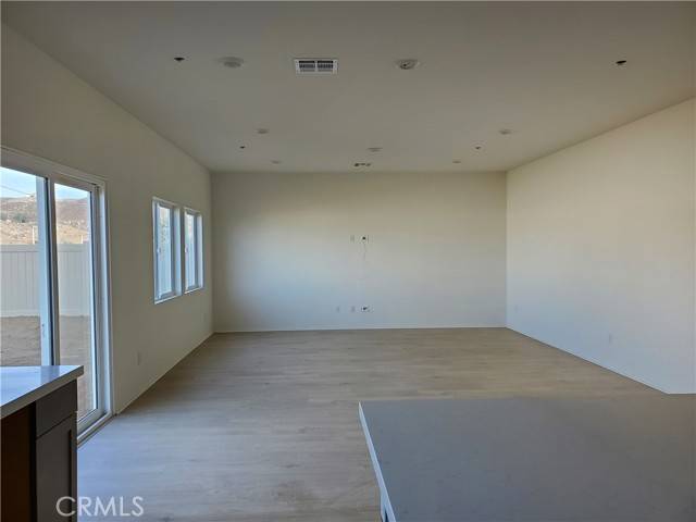 Winchester, CA 92596,31404 Sycamore Leaf Drive