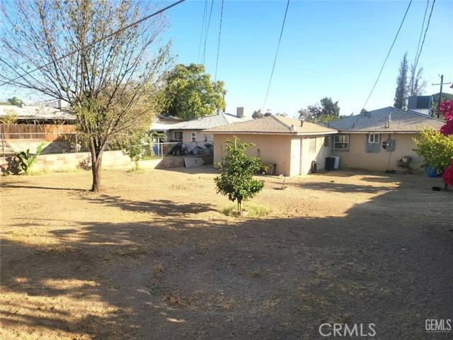 Bakersfield, CA 93306,3310 Oregon Street