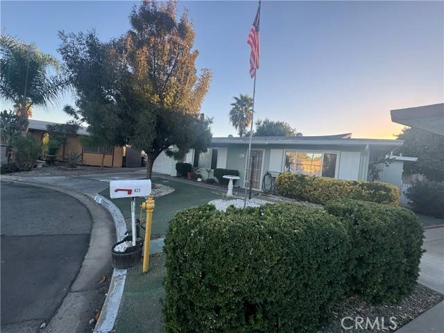 Hemet, CA 92543,821 Majela Lane