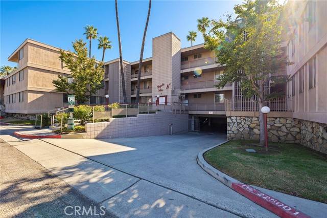 Riverside, CA 92506,6979 Palm Court #146N