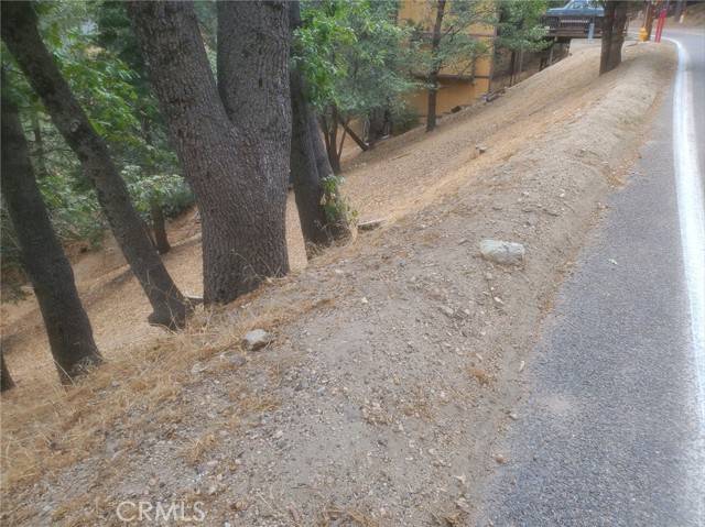 Crestline, CA 92325,709 Arosa