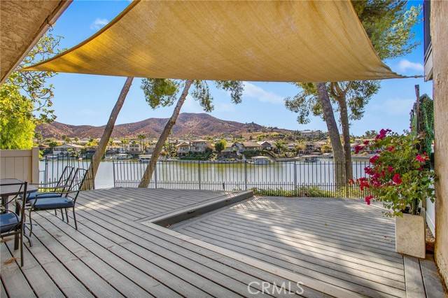 Canyon Lake, CA 92587,24319 Canyon Lake Drive #1