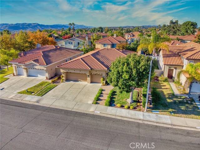 Temecula, CA 92592,32220 Via Almazan