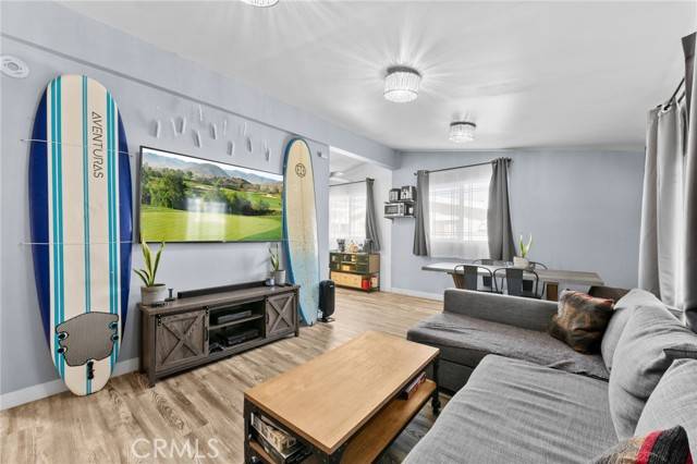 Costa Mesa, CA 92627,327 W Wilson #66