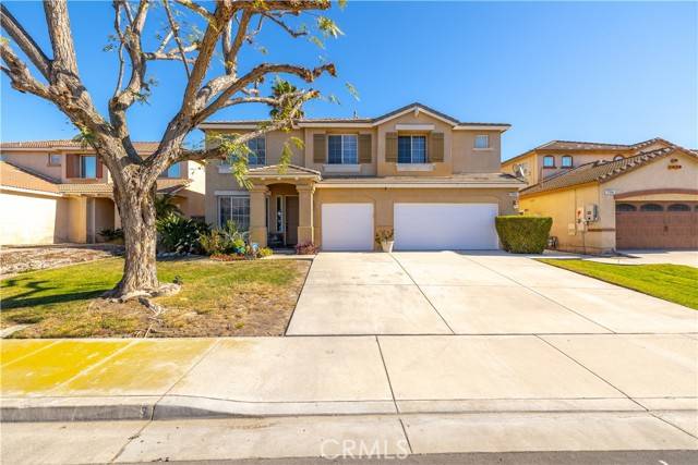 Eastvale, CA 92880,7144 Silverwood Drive